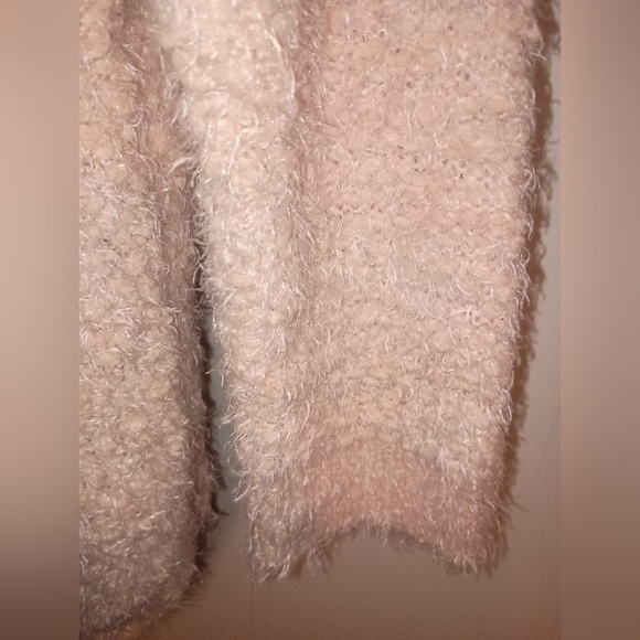 New Directions Soft Beige Women's Sweater - Picture 6 of 7